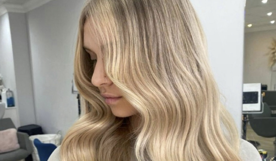 HAIR COLOUR EXPERTS HAIR COLOUR EXPERTS