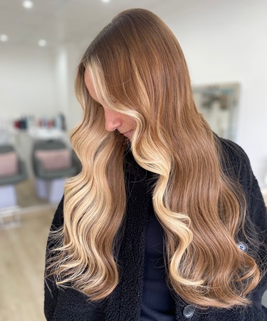 HAIR EXTENSIONS AT THE BEST HAIRDRESSERS IN GRAVESEND KENT HAIR EXTENSIONS AT THE BEST HAIRDRESSERS IN GRAVESEND KENT