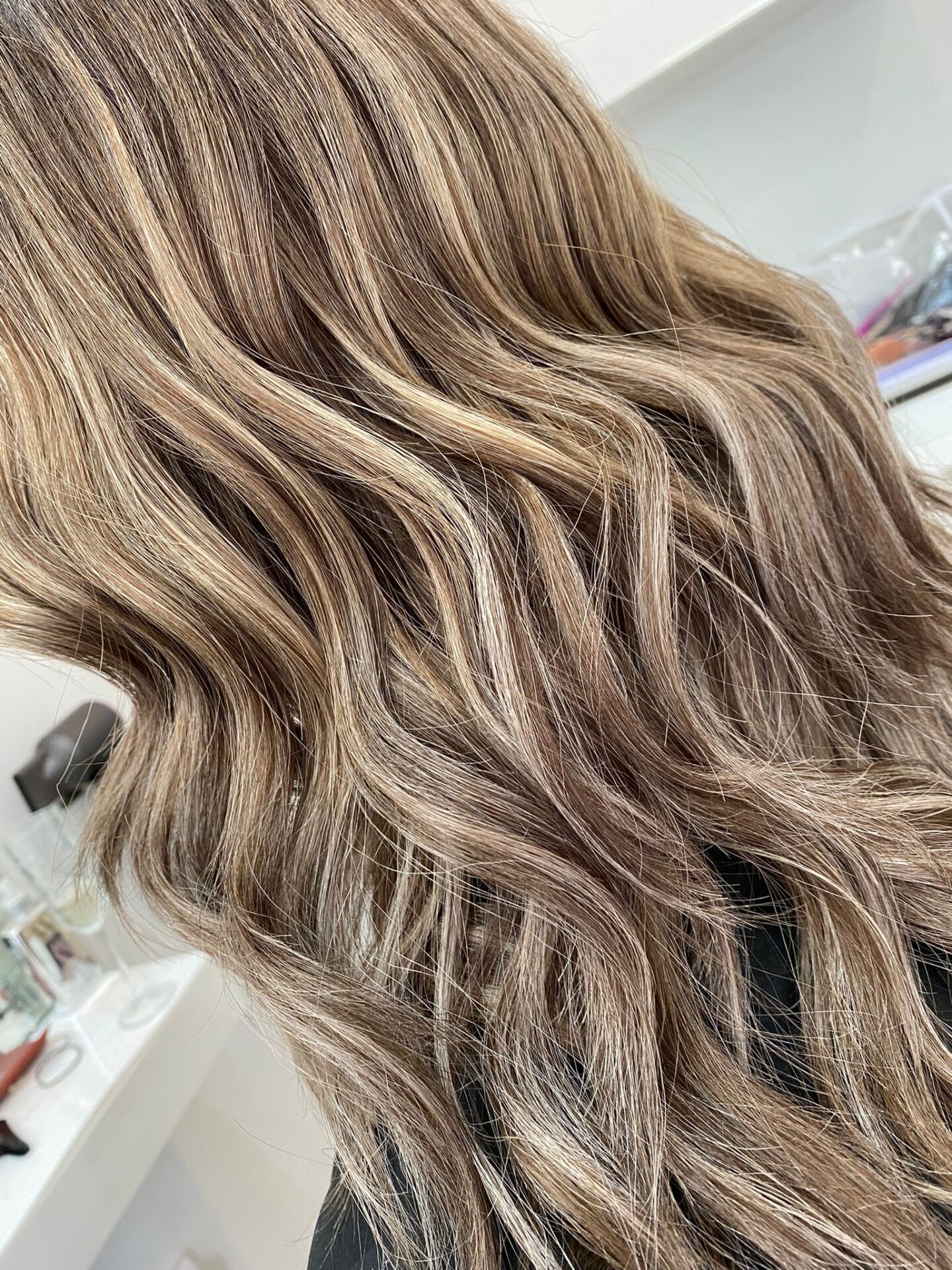 What Is a Lived-In Blonde? The Low-Maintenance Blonde Everyone Wants