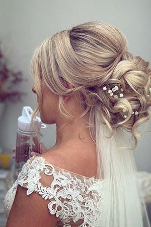Brides-Hairstyles-at-Tiffany-Frances-Salon-in-Gravesend