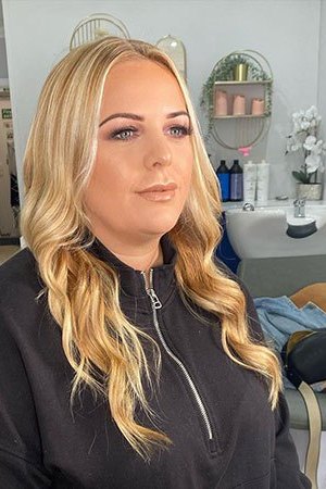 Best makeup experts near me